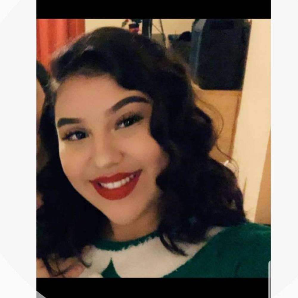 Meet your Posher, Vanessa